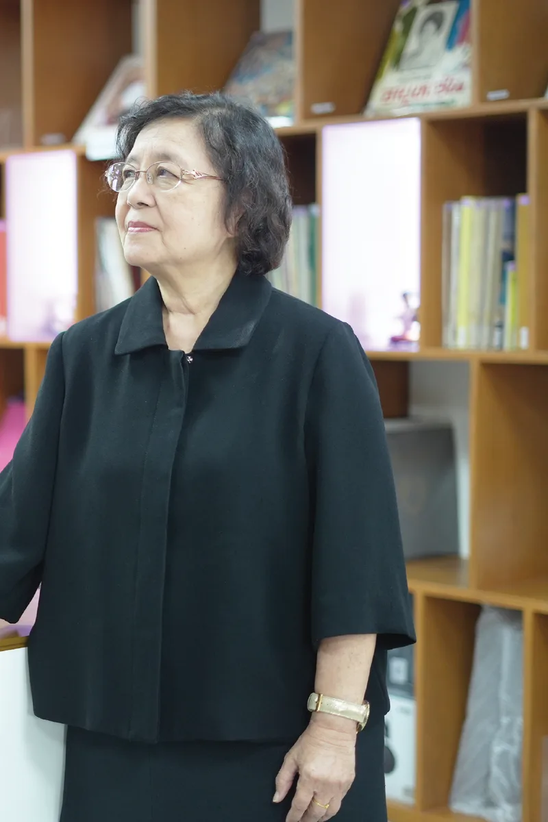 คุณฉวีวรรณ สวัสดี อดีตผู้อำนวยการหอสมุดและคลังความรู้มหาวิทยาลัยมหิดล